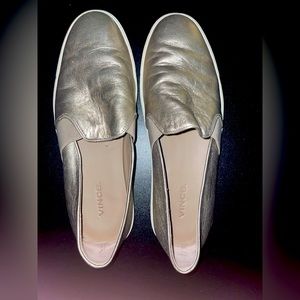 Gold Vince slip on shoes size 8